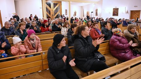 První adventní neděle s Komorními smyčci Lidové konzervatoře