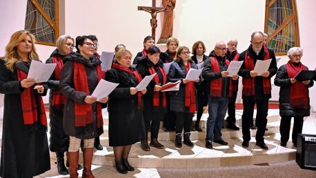 První adventní neděle s Komorními smyčci Lidové konzervatoře